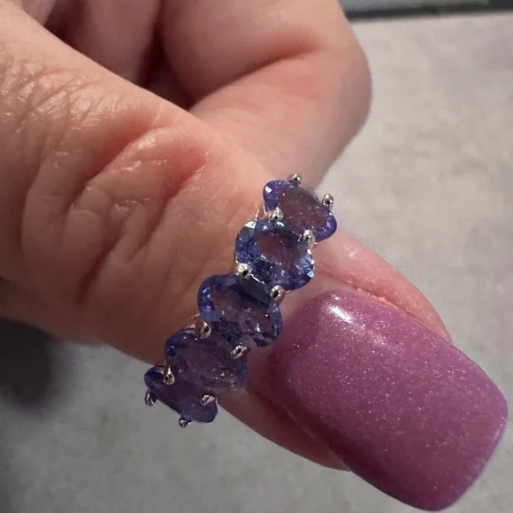 Tanzanite & Sterling Silver Ring Size 7 - Picture 7 of 12